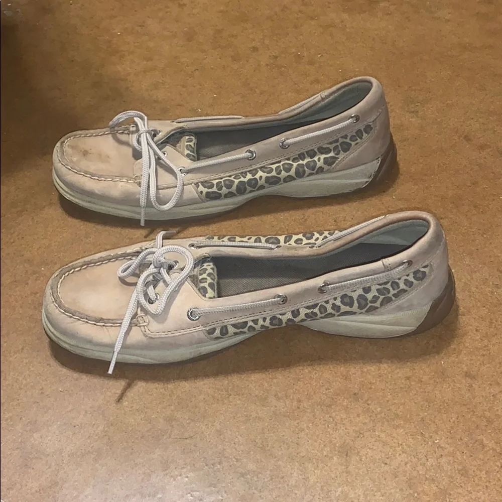 Sperry boat shoes, leopard print, size 10 | offer in description